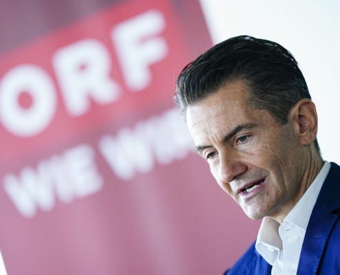 ORF-General Roland Weißmann dürfte sich keine großen Sorgen über eine geplante Sammelklage gegen den neuen ORF-Beitrag machen. Die FPÖ allerdings will die Haushaltsabgabe gleich wieder abschaffen.